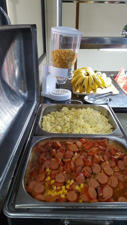 Hotel Super Economico Vitoria Luaran gambar
